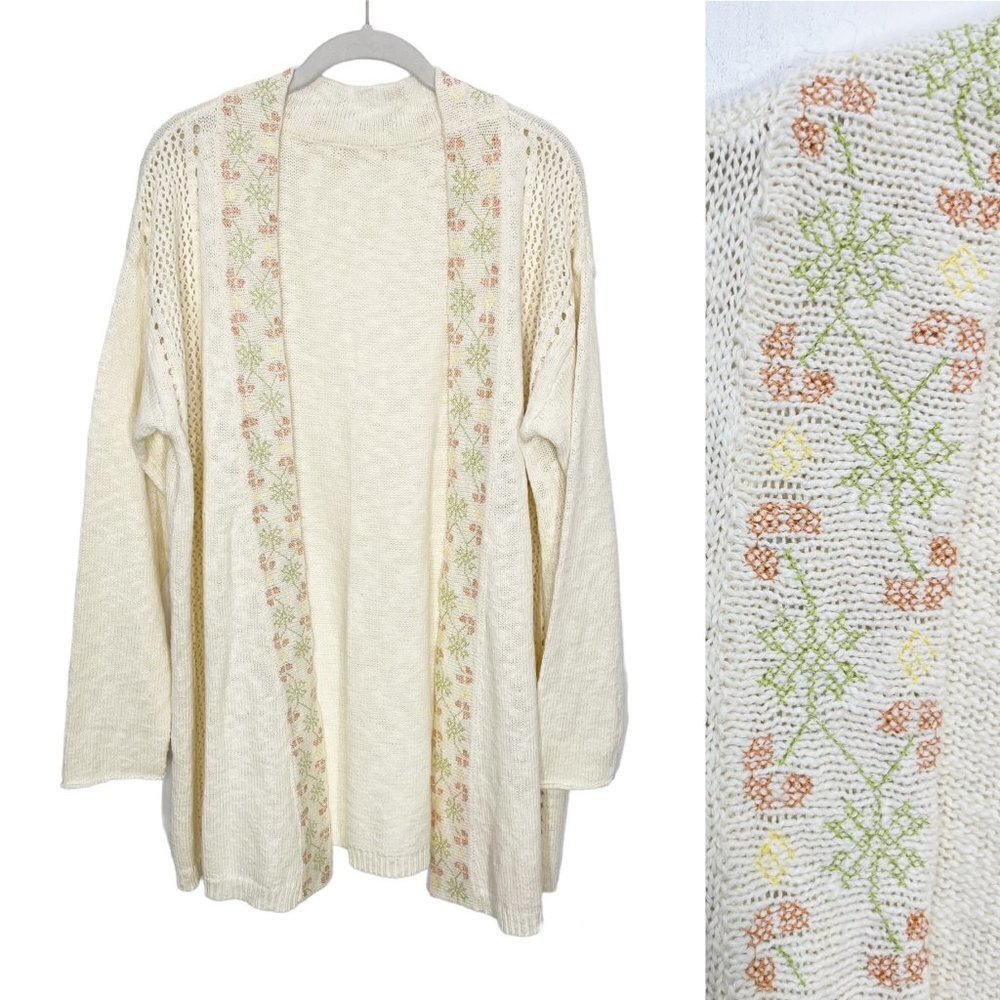 Cottage core cream embroidered open cardigan Sweater Size M/L Boho granny